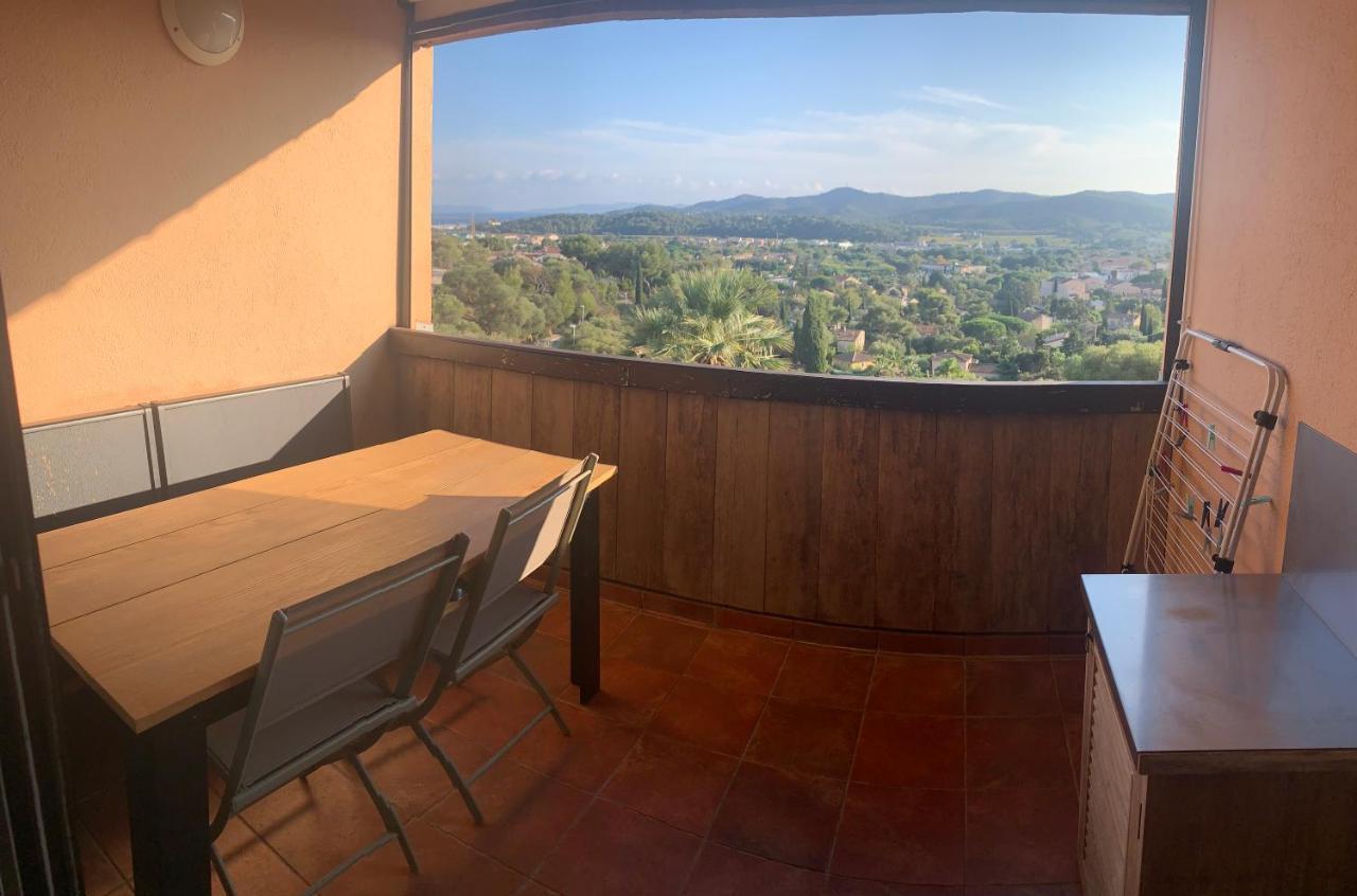 Superbe Duplex 35M2 Vue Mer Avec Piscine Bormes-les-Mimosas Bagian luar foto