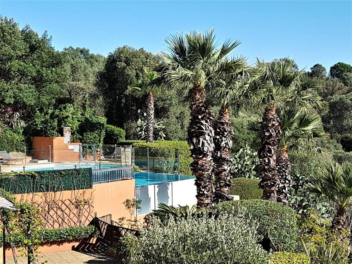 Superbe Duplex 35M2 Vue Mer Avec Piscine Bormes-les-Mimosas Bagian luar foto